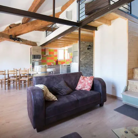 Duplex Sous Les Toits 公寓 *